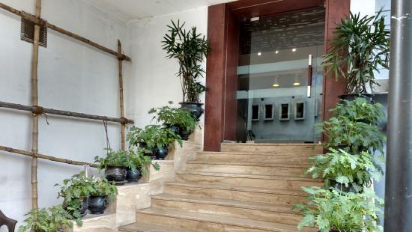 Mount Milestone Hotel and Banquets